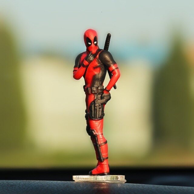 Persoonlijkheid Auto Ornament Action Figure Zitten Model Anime Mini Pop Auto Decoratie Auto Accessoires